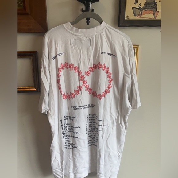 Wolves T-Shirt - Picture 3 of 3